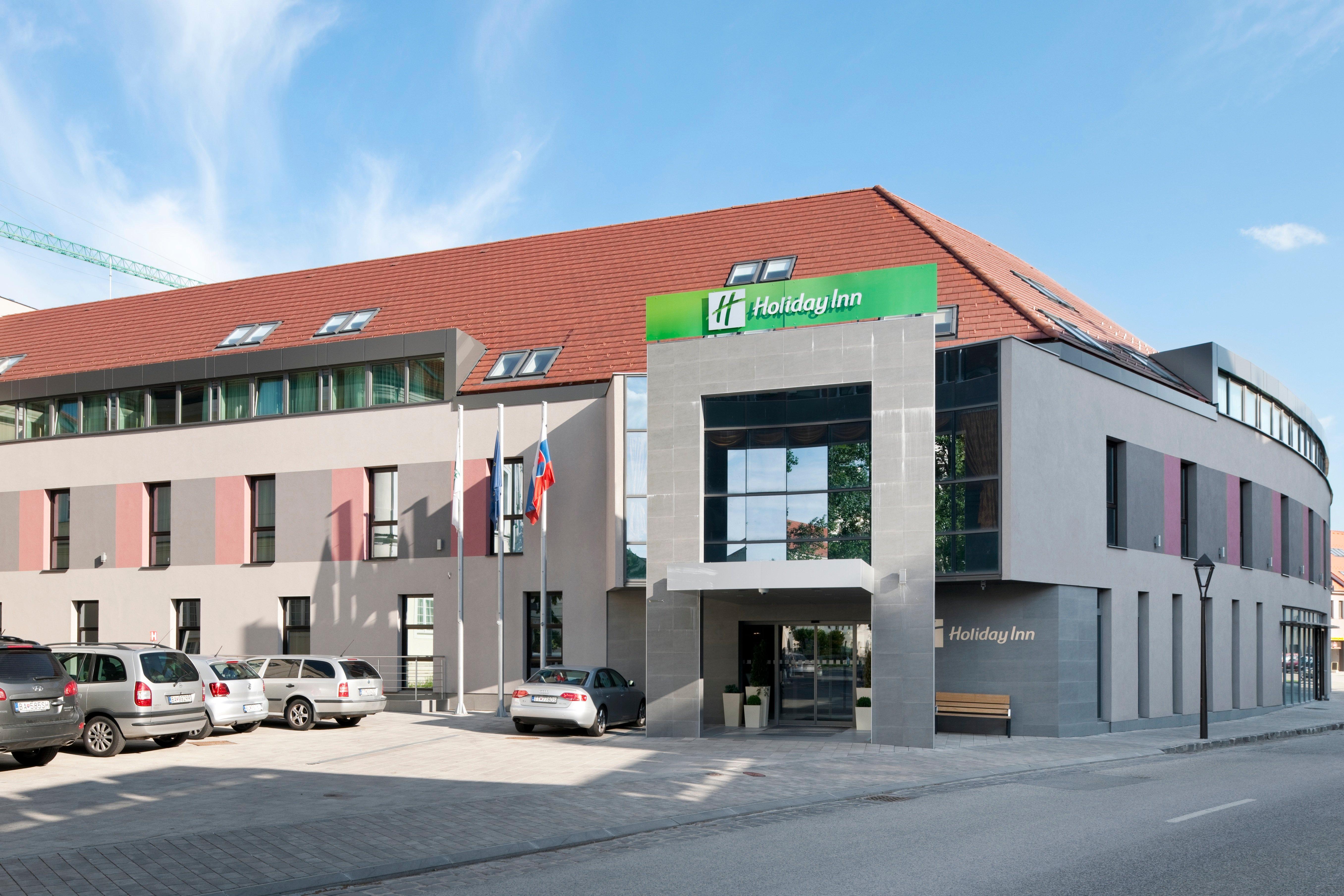 Holiday Inn Trnava By Ihg Esterno foto