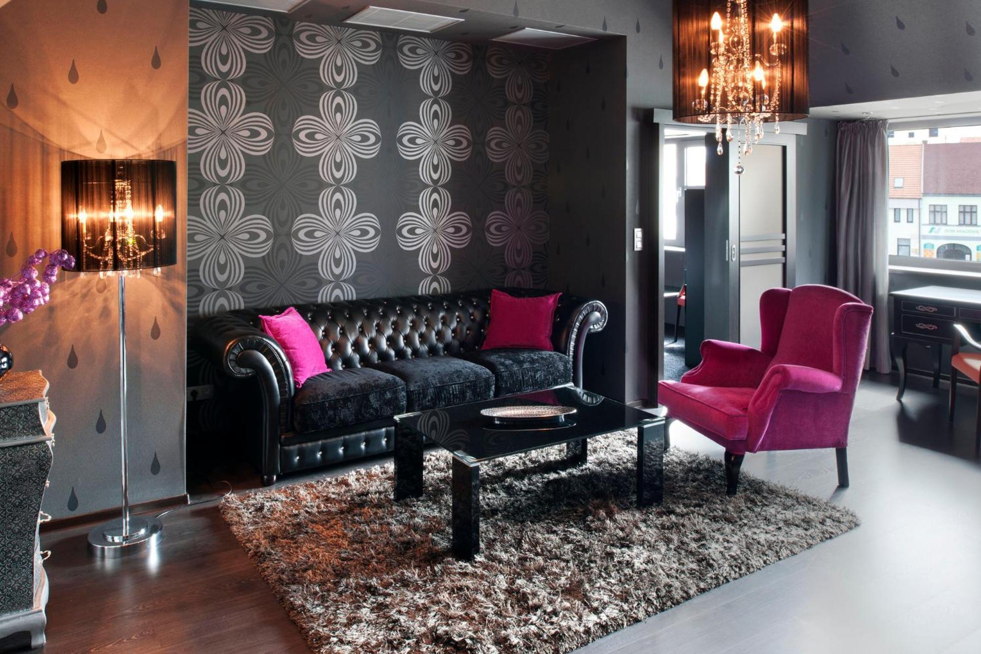 Holiday Inn Trnava By Ihg Esterno foto
