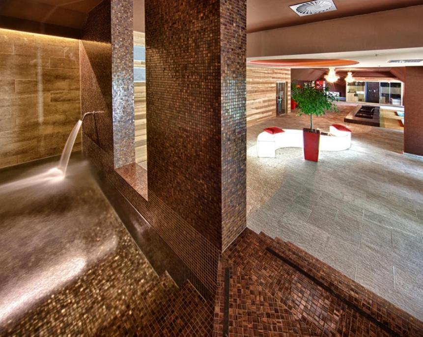 Holiday Inn Trnava By Ihg Esterno foto